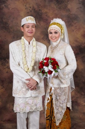 Pilihan Baju Pengantin untuk Pernikahan Muslim 2017/2018