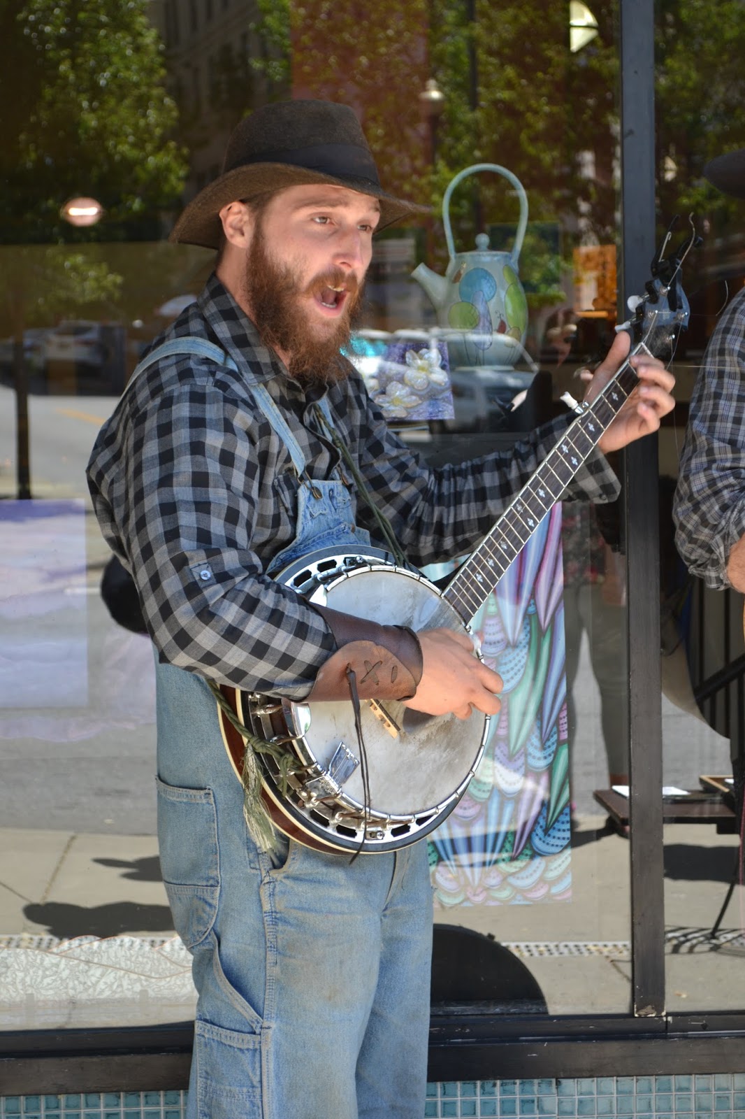 On The Road With Zuma Buskers and Biscuits and Gravy.