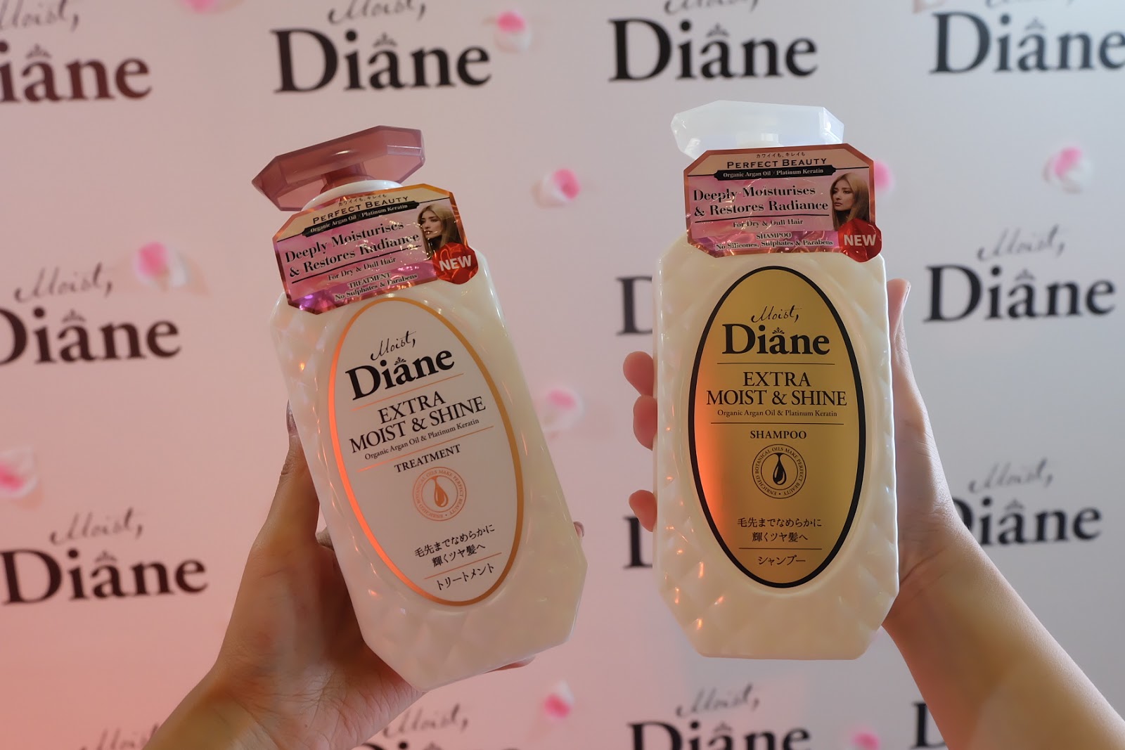 [Review] Moist Diane Extra Moist & Shine Shampoo and Treatment F A S