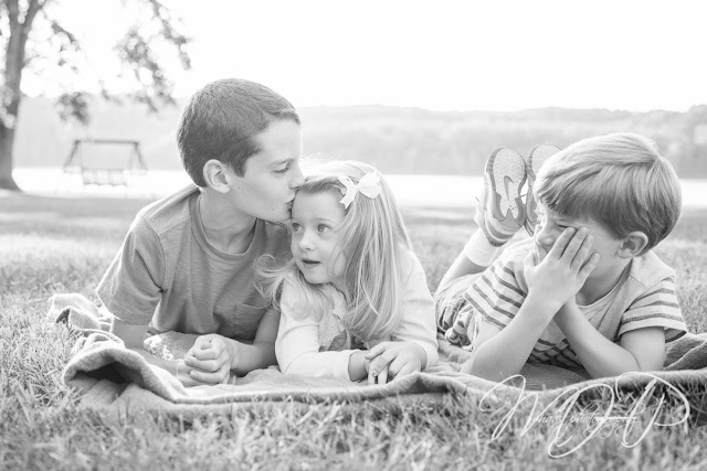 Family, kids, 2015, family photos, louisville, ky, ohio river, family home, 