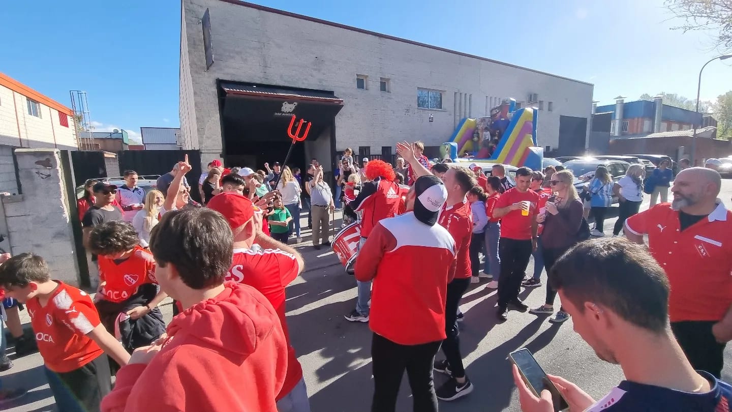 Festejos por el Día del hincha de Independiente en Madrid La Caldera