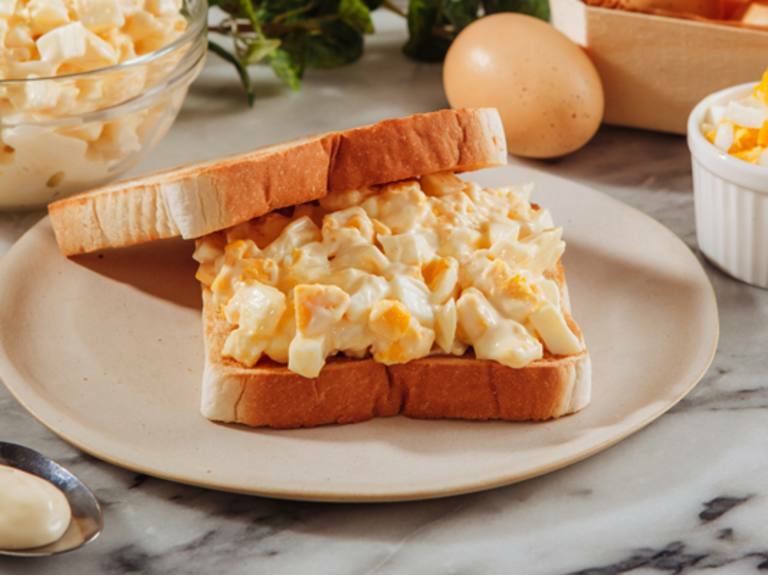 Classic Egg Sandwich For Kids!
