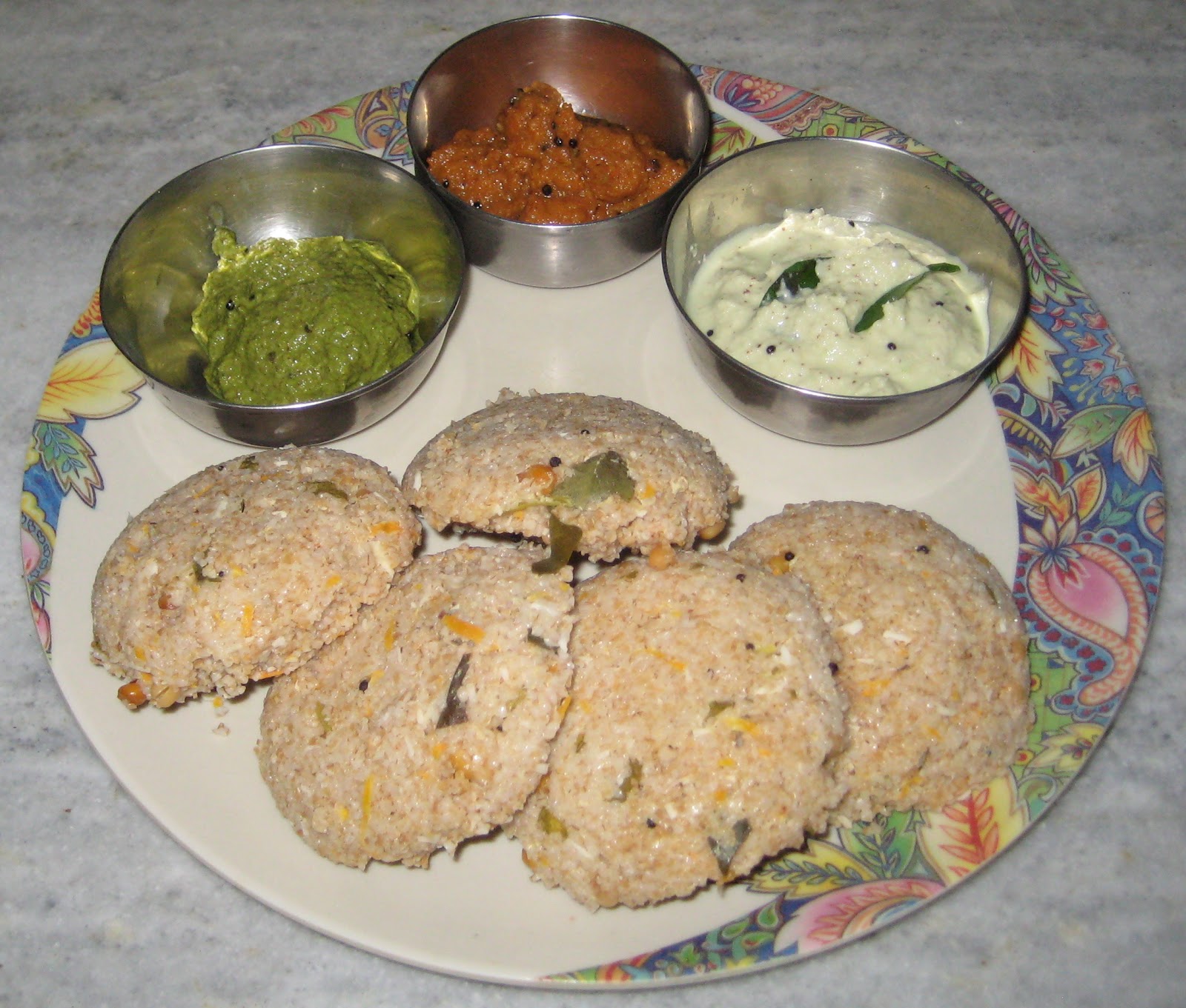 The Foodie Corner: Broken Wheat Idli (Wheat Rava Idli)