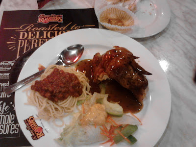 Pakcu makan Kenny Rogers Roasters di Jaya Shopping Centre Petaling Jaya