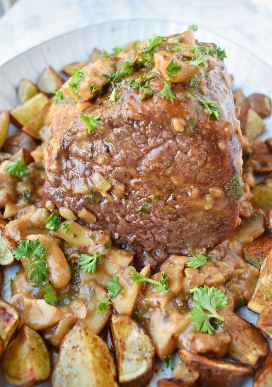 Healthy steak marsala roast