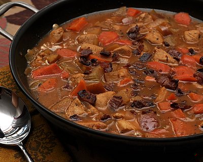 Chicken Cider Stew, another Quick Supper ♥ KitchenParade.com, a colorful fall stew with chicken, sweet potatoes and carrots cooked in an apple cider broth. Rave reviews!