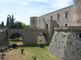 The Aragonese Castle in Venosa, built in 1470, which Gesualdo turned into a residence