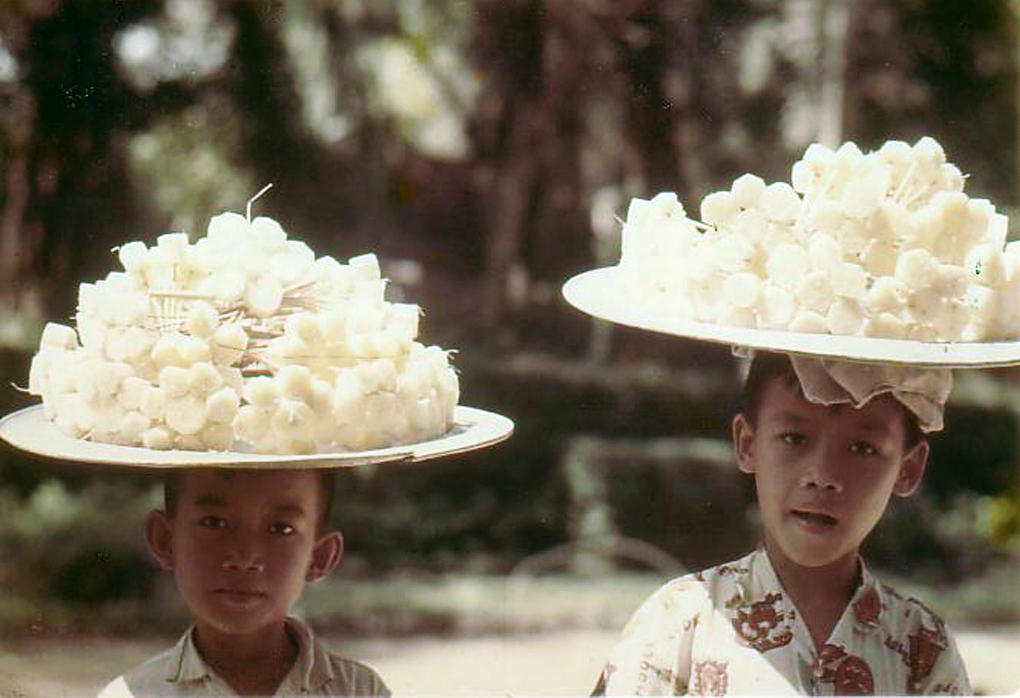 Nụ cười còn mãi theo thời gian của trẻ em miền Nam Việt Nam Nụ cười còn mãi theo thời gian của trẻ em miền Nam Việt Nam