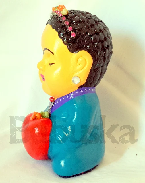 Buda "Frida Kahlo", pintado y laqueado a mano (B1019) Babuska