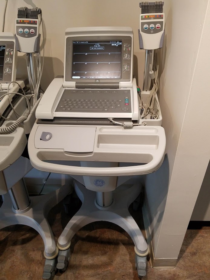 Hospital Medical Equipment for Sale: GE MAC 5500 EKG Machine Refurbished