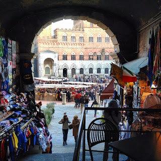 Mercato nel Campo di Siena, edizione 2013