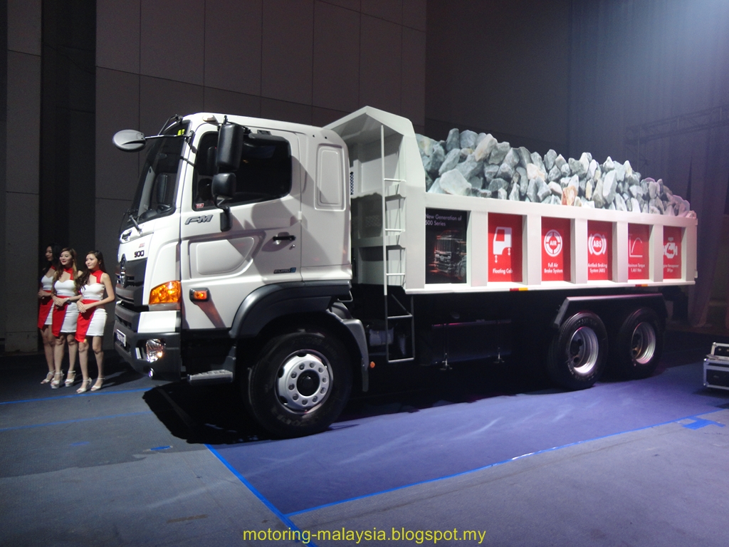 MotoringMalaysia TRUCK NEWS HINO Malaysia Launches the Upgraded Hino