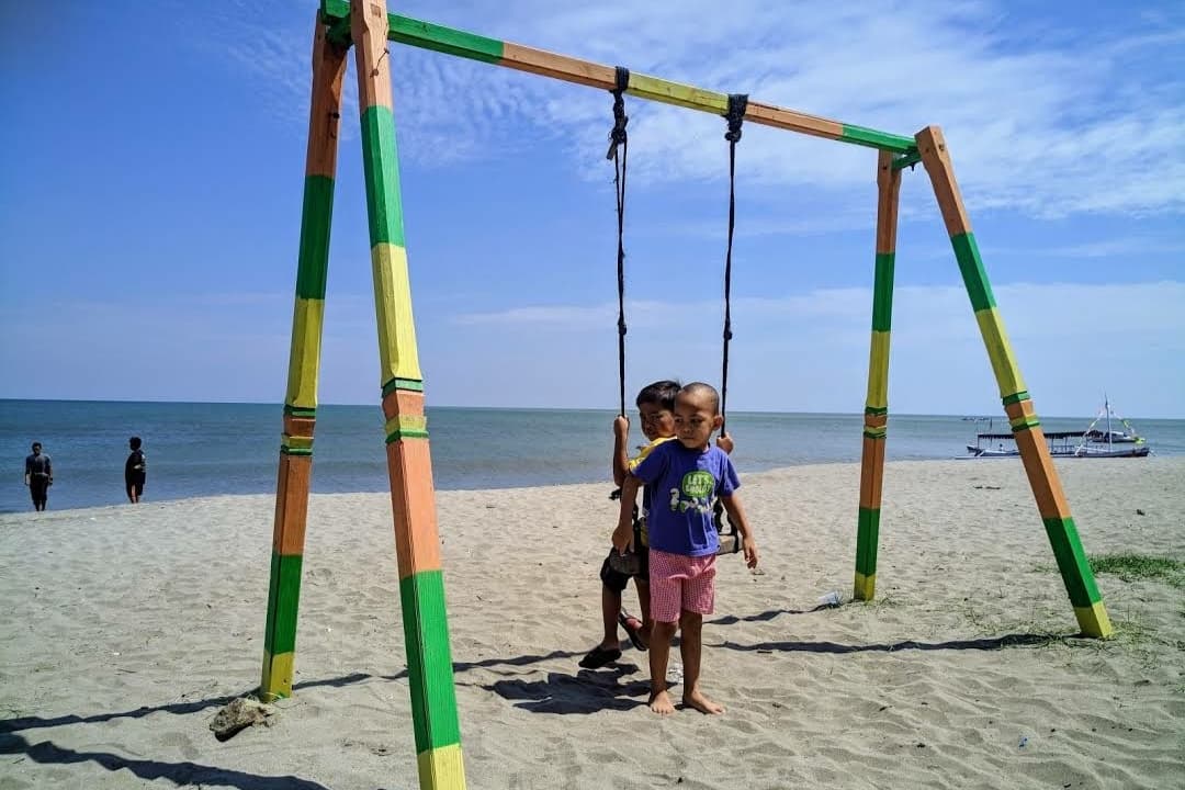 Lokasi dan Fasilitas Pantai Harapan Ammani Kabupaten Pinrang