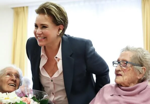 Grand Duchess Maria Teresa visited the Pontalize multifunctional gerontological center in Ettelbruck. Meghan Markle, Duchess of Sussex