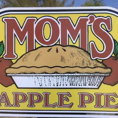 sign outside Mom's Apple Pie in Sebastopol, California