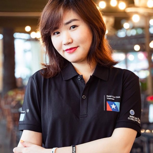 Mẫu áo thun đồng phục nhóm xe ô tô BMW