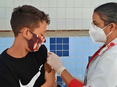 SECRETARIA MUNICIPAL DE SAÚDE (SMS) DE MACAU ANUNCIA SUSPENSÃO TEMPORÁRIA DA VACINAÇÃO CONTRA COVID-19 DOS ADOLESCENTES DE 12 AOS 17 ANOS, PREVISTA PARA ESTA TERÇA-FEIRA, 14/09.