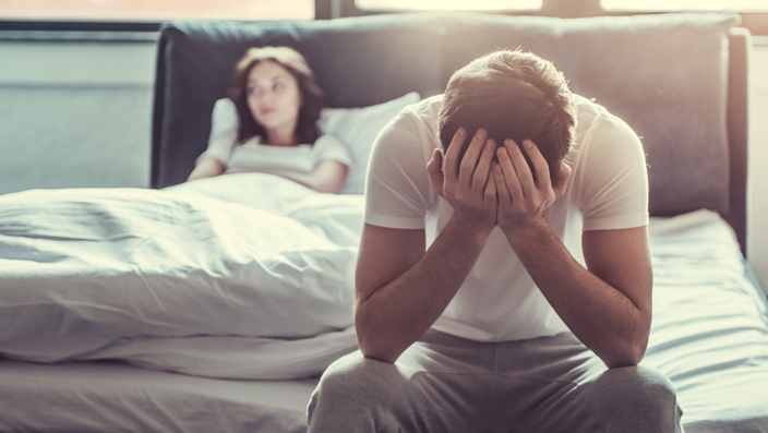 how to stop feeling insecure around your girlfriend