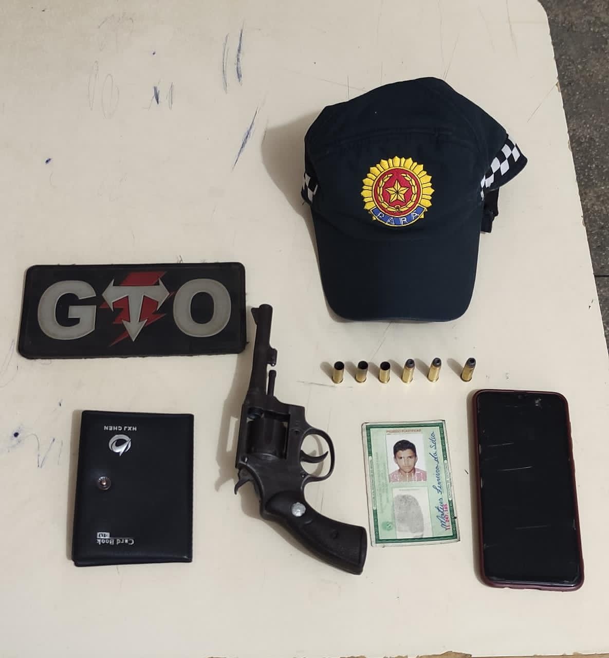 Caminhonete é recuperada e acusado é morto em confronto com a PM Caminhonete é recuperada e acusado é morto em confronto com a PM