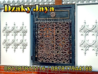 Model pagar besi tempa klasik masjid motif Maroko