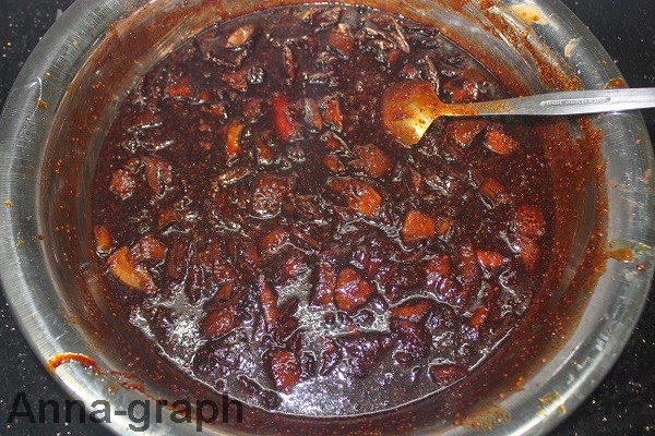 Sweet and spicy mango pickle recipe