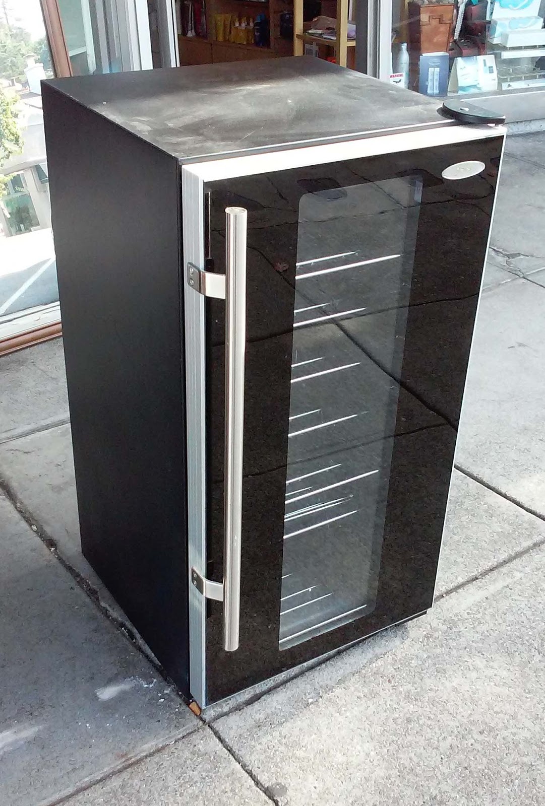 UHURU FURNITURE & COLLECTIBLES SOLD Haier Wine Cooler 140