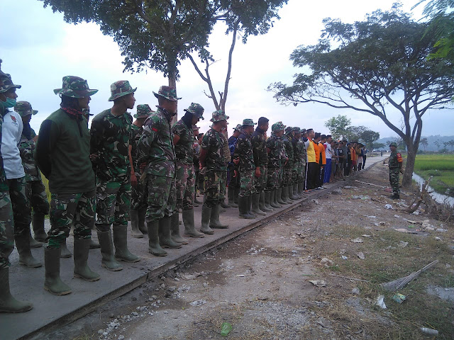 Gotong Royong warga dan TNI Terus Dipacu di TMMD Kodim Klaten