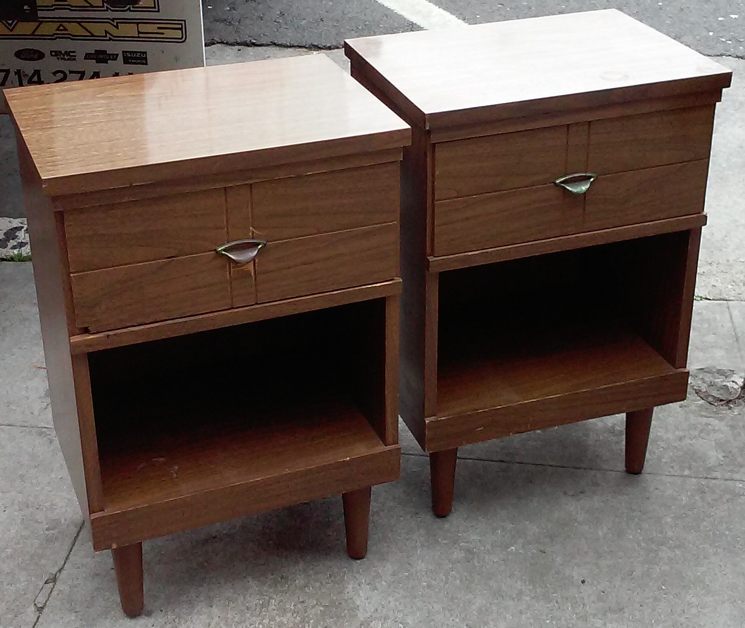 UHURU FURNITURE & COLLECTIBLES SOLD MidCentury Walnut Finish