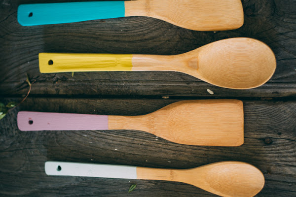 Cucharas madera con color diy