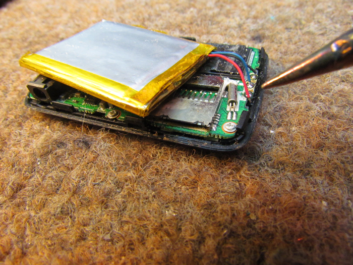 Replacing Rechargeable Internal Battery in SanDisk MP3 Player or Similar Electronics Crawls