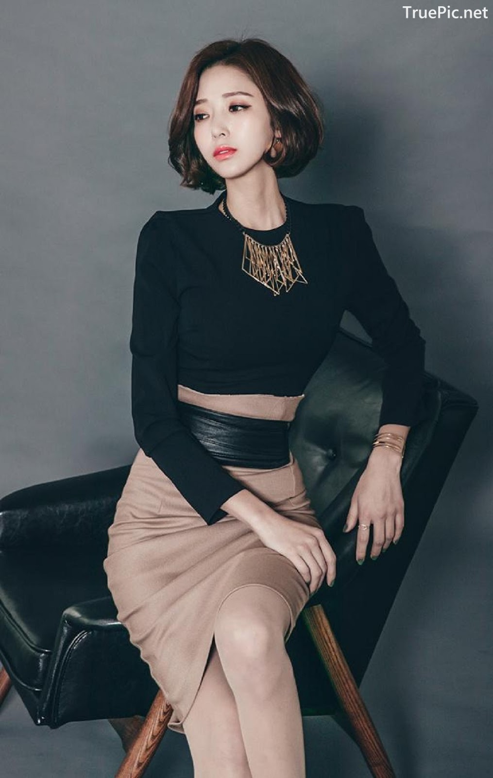 Image Ye Jin - Korean Fashion Model - Studio Photoshoot Collection - TruePic.net - Picture-13