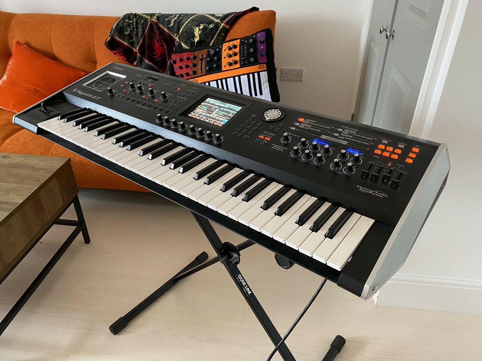 MATRIXSYNTH Roland VSynth GT Synthesizer Version 2.0