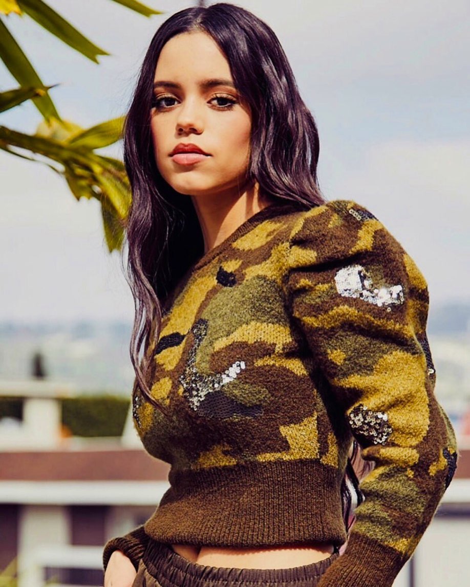 jennaortega 73246194 475749436395568 881237626797274198 n