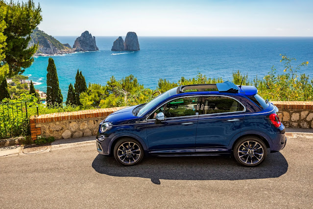 Fiat 500X Yachting in der Variante Yacht Club Capri