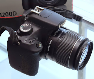 Jual Kamera Canon Eos 1200D Fullset SC 9 Ribuan