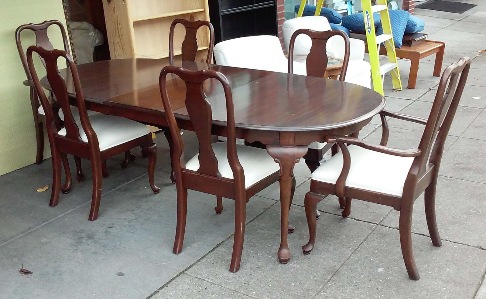 UHURU FURNITURE & COLLECTIBLES SOLD Ethan Allen Dining Set 6 Chairs