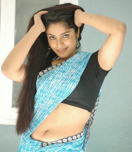 hot images in saree