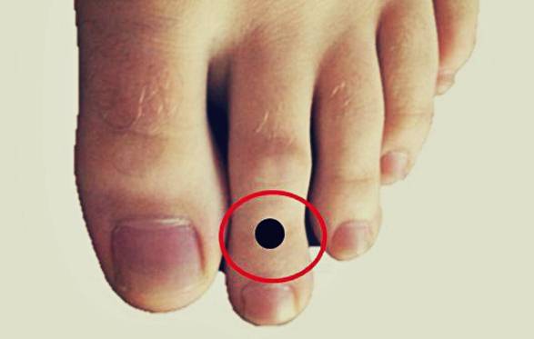 soft toe meaning