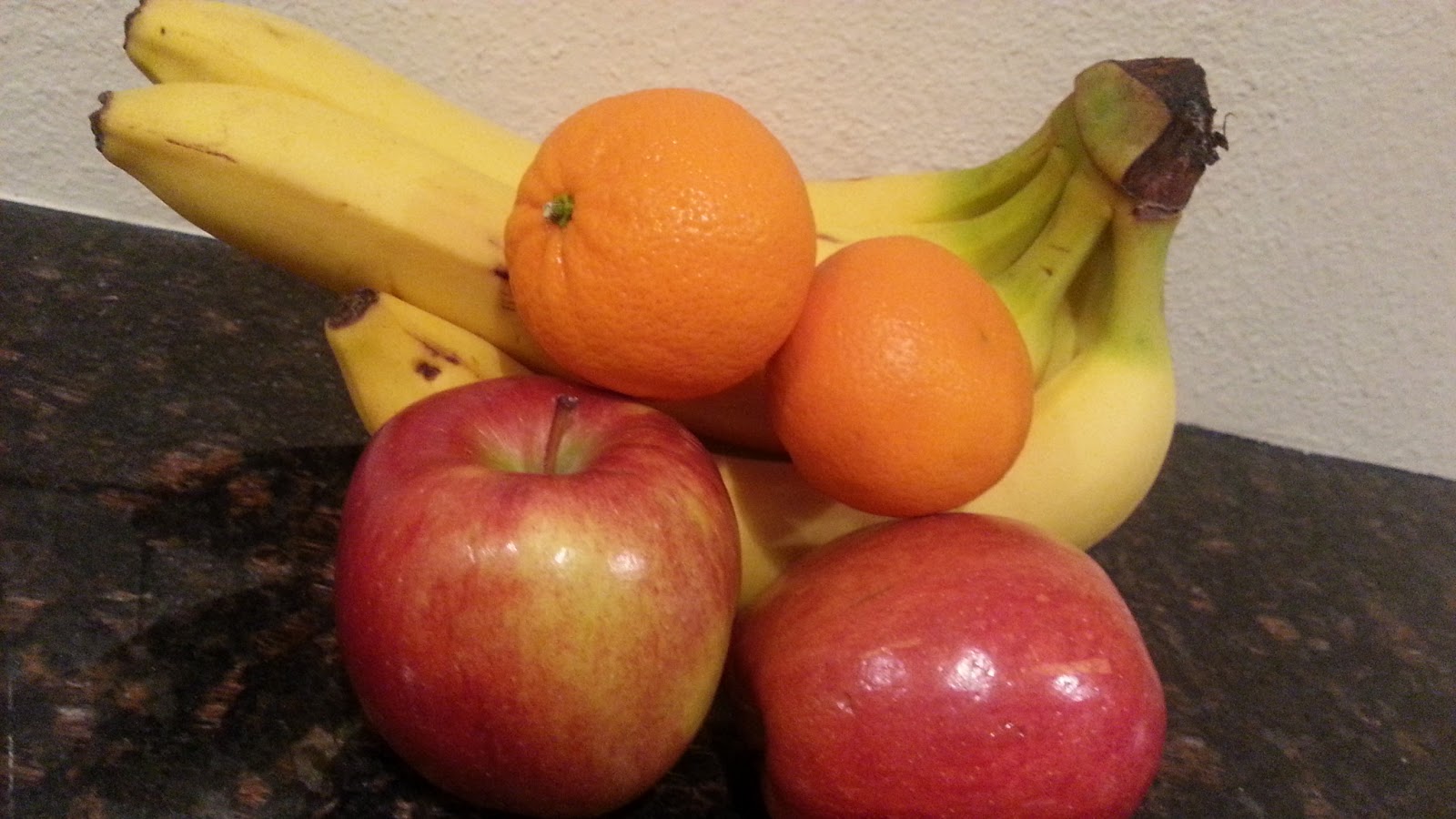 Four Fruits Beneficial to Skin Care