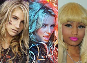 Britney Spears, Ke$ha y Nicki Minaj: “Til the world ends”
