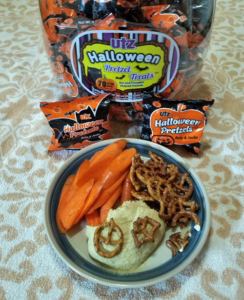 Richard Reviews Everything Utz Halloween Pretzel Treats