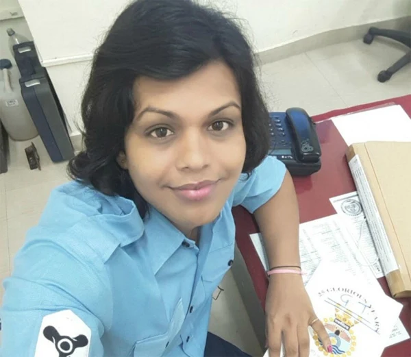 News, National, Supreme Court of India, Soldiers, Navy, Case, Report, Transgender, I Love My Uniform And Want To Serve Country, Says Transgender Navy Officer Who Might Be Sacked.