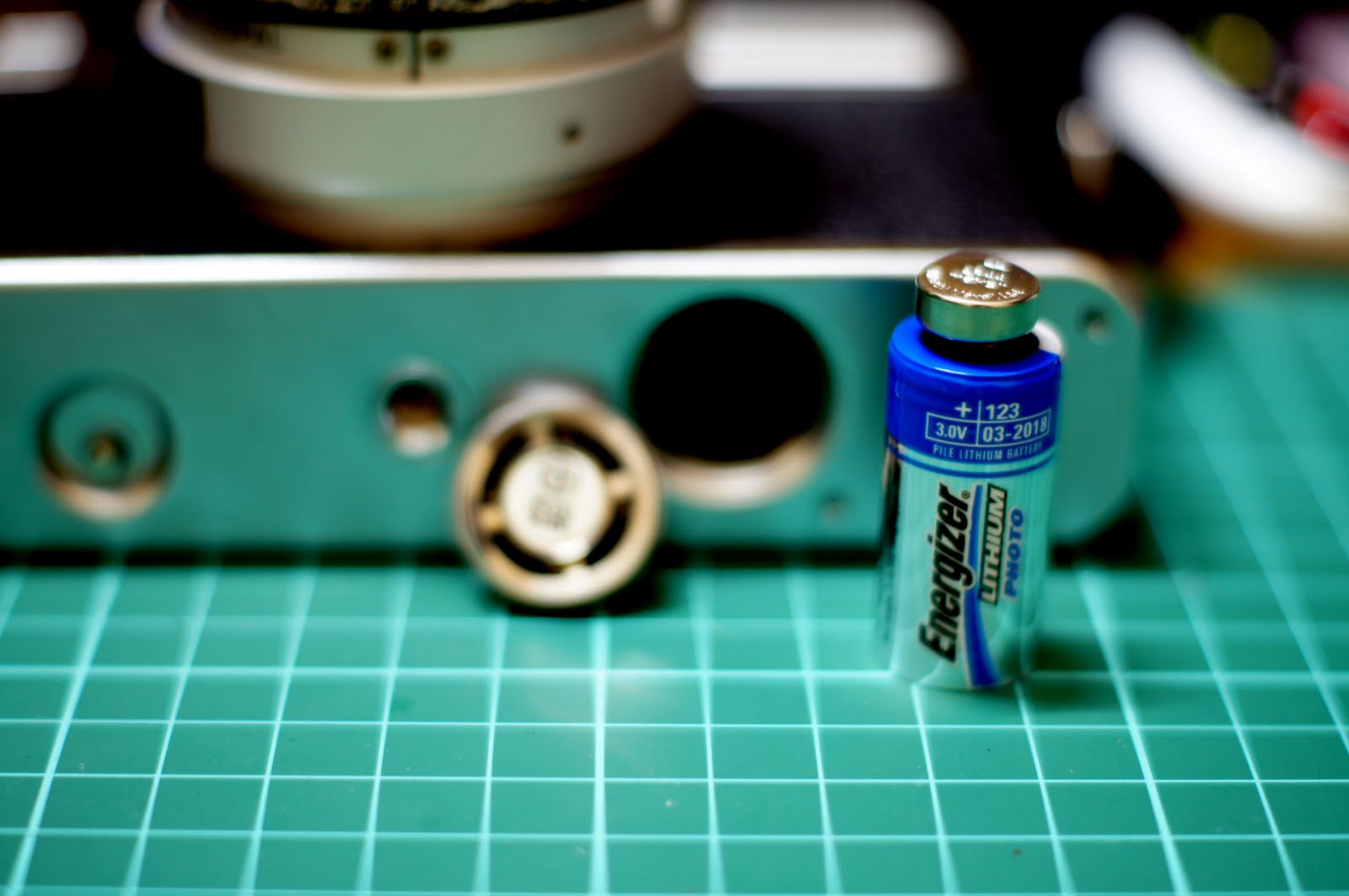 Batteries for Yashica MG1