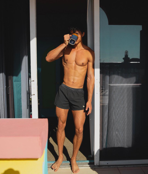 hot-barefoot-hunk-shirtless-fit-dude-drinking-morning-cup-cofee