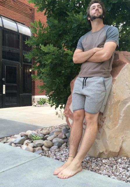 http://www.anrdoezrs.net/links/7680158/type/dlg/http://shop.lululemon.com/products/category/mens-whats-new?mnid=mn;USmens;whats-new