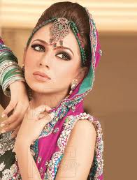 Latest Pakistani fashion from Pakistani Designers