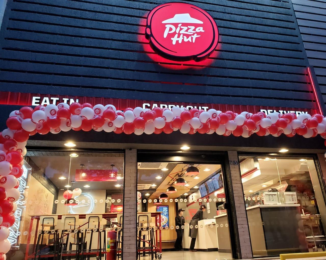 No Tel Pizza Hut Pizza Hut quer abrir 700 lojas no Brasil até 2023