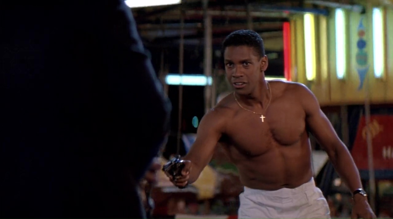 ausCAPS: Denzel Washington nude in Ricochet