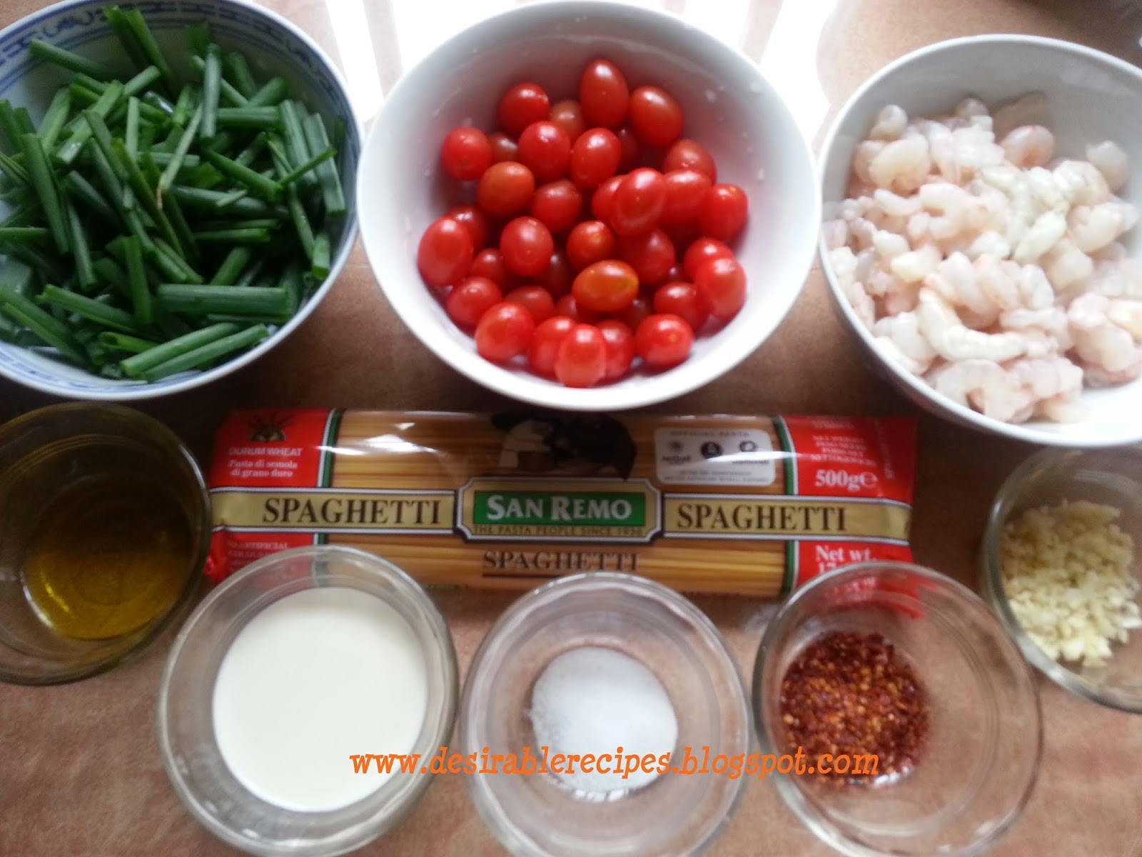 Spaghetti with Prawns in a Creamy Tomato Sauce