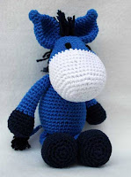 PATRON BURRO AMIGURUMI 1022